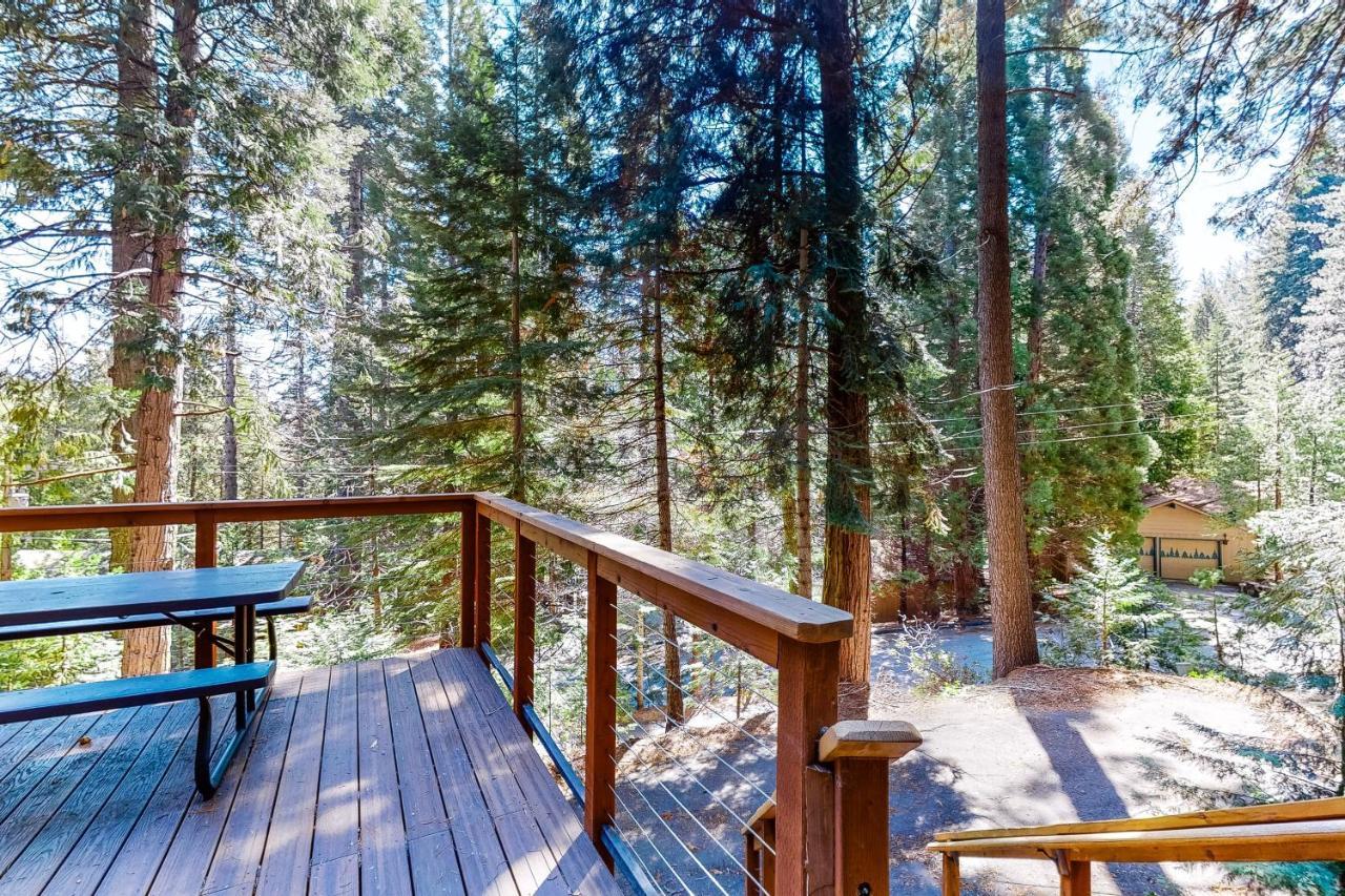 Yosemite Silvertip Lodge Фиш-Кэмп Экстерьер фото